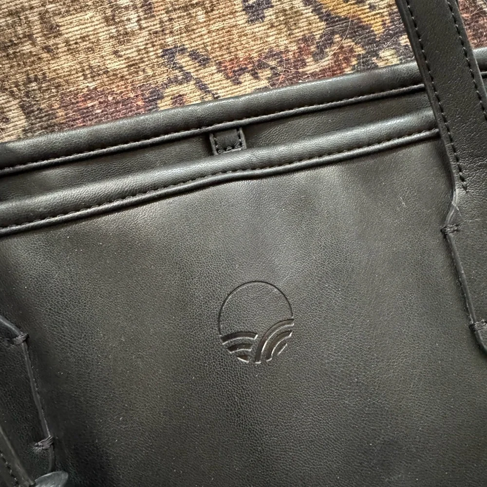TUSHBABY Tote Diaper Bag - Black Faux Leather Large